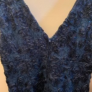 Beautiful navy blue semi fomal midi dress